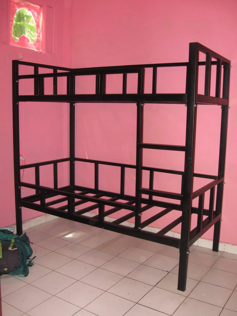 Galvanized frame knockdown system bunk beds 