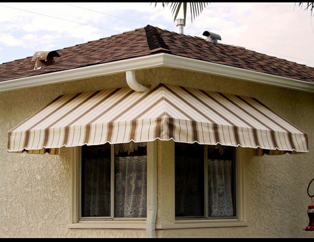 Miter with valance - Galvanized frame with Sunbrella fabric cover